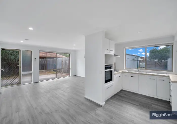63 Purchas Street, Werribee, VIC, Werribee - Thumbnail 6