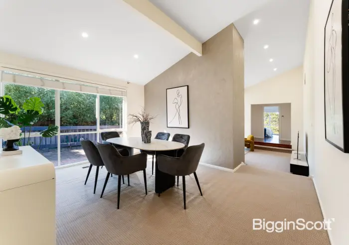 8 Nolan Close, Doncaster East, VIC, Doncaster East - Thumbnail 5