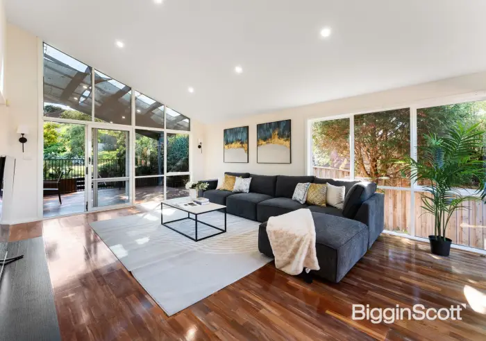 8 Nolan Close, Doncaster East, VIC, Doncaster East - Thumbnail 4