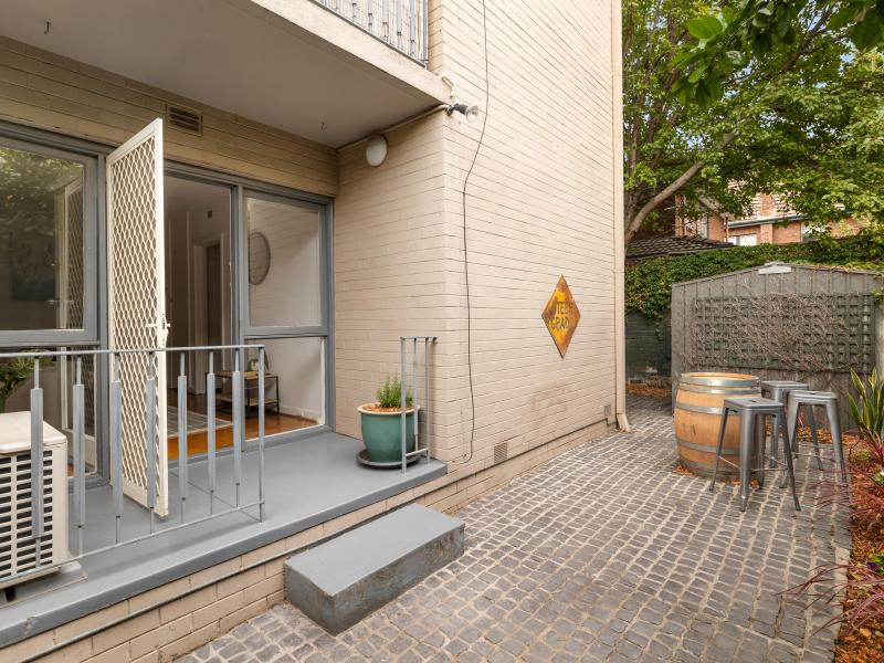 Leafy Oasis in Fantastic Central Location