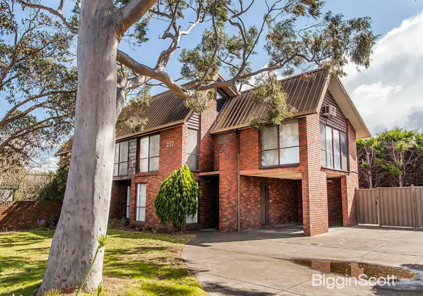 237 Ferntree Gully Road, Mount Waverley, VIC, Mount Waverley - Thumbnail 2