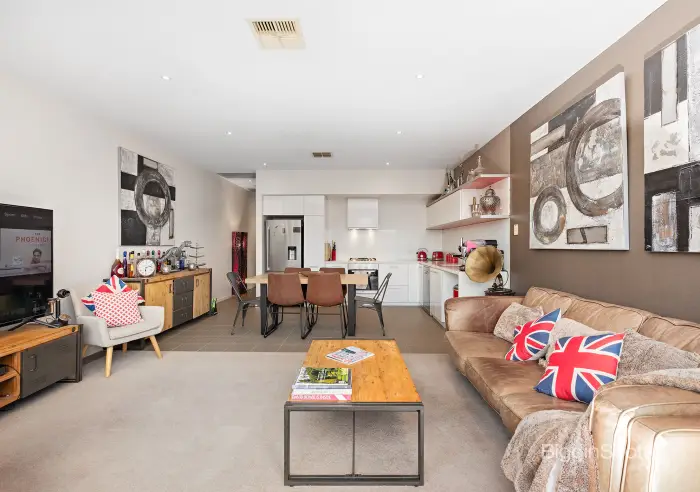 24 Buckingham Street, Richmond, VIC, Richmond - Thumbnail 3