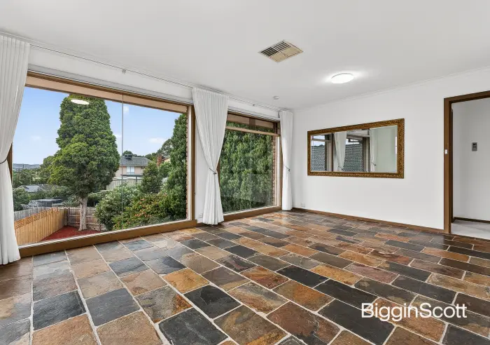5 Sean Close, Wheelers Hill, VIC, Wheelers Hill - Thumbnail 4