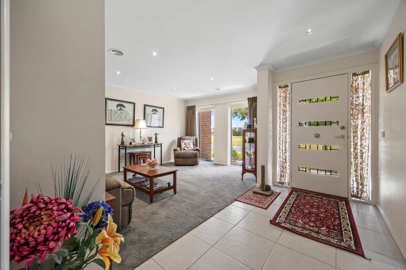 28 Debono Drive, Miners Rest VIC 3352, Miners Rest - Thumbnail 2