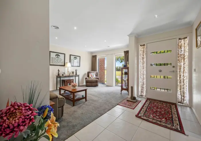 28 Debono Drive, Miners Rest, VIC, Miners Rest - Thumbnail 3