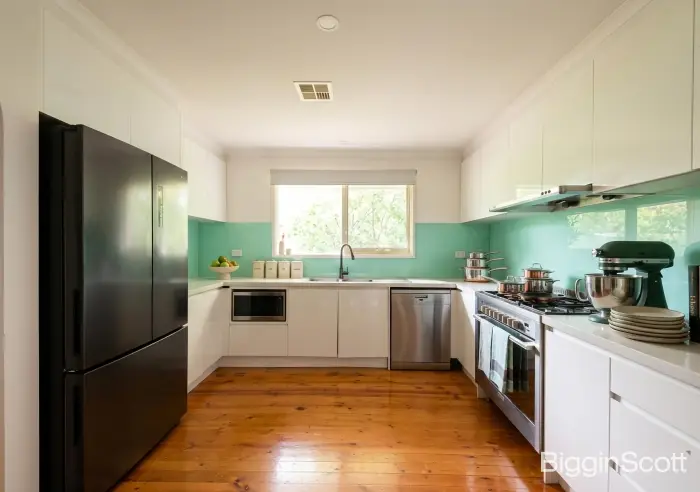 49 Calderwood Avenue, Wheelers Hill, VIC, Wheelers Hill - Thumbnail 5