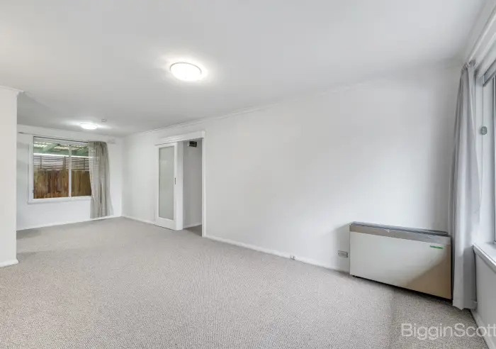 2/10 Nimmo Street, Essendon, VIC, Essendon - Thumbnail 3