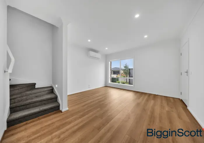 50 Opulent Boulevard, Tarneit, VIC, Tarneit - Thumbnail 4