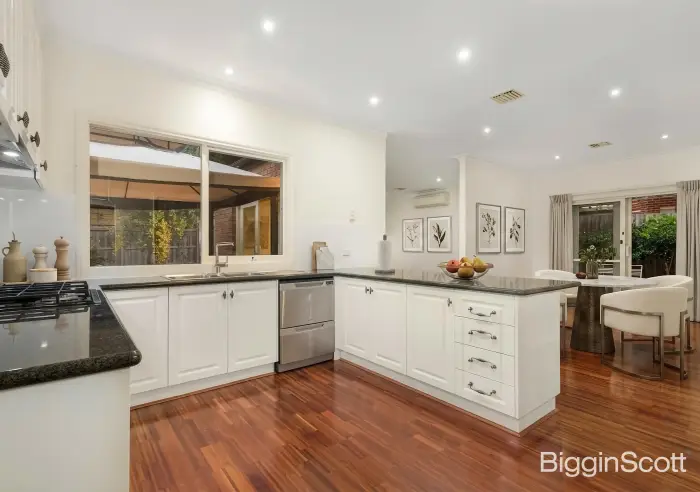 2 Currie Terrace, Glen Waverley, VIC, Glen Waverley - Thumbnail 5