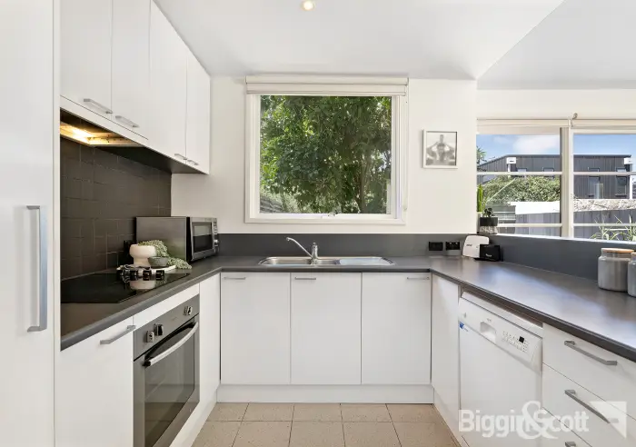 3/2 Belgravia St, Richmond, VIC, Richmond - Thumbnail 3