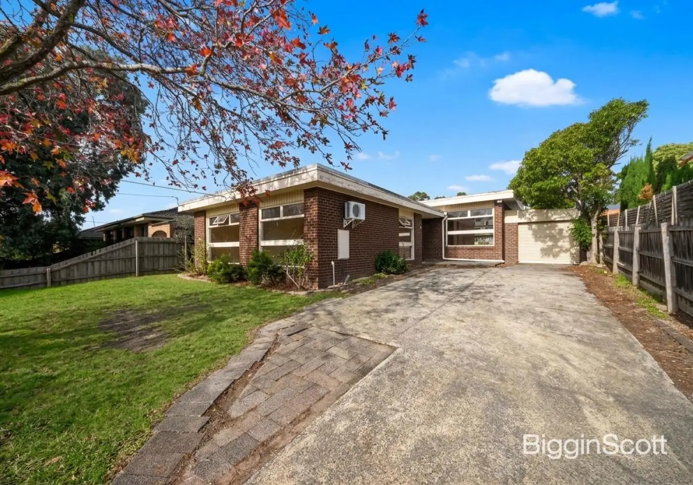 40 Golden Grove, Glen Waverley, VIC, Glen Waverley - Thumbnail 2