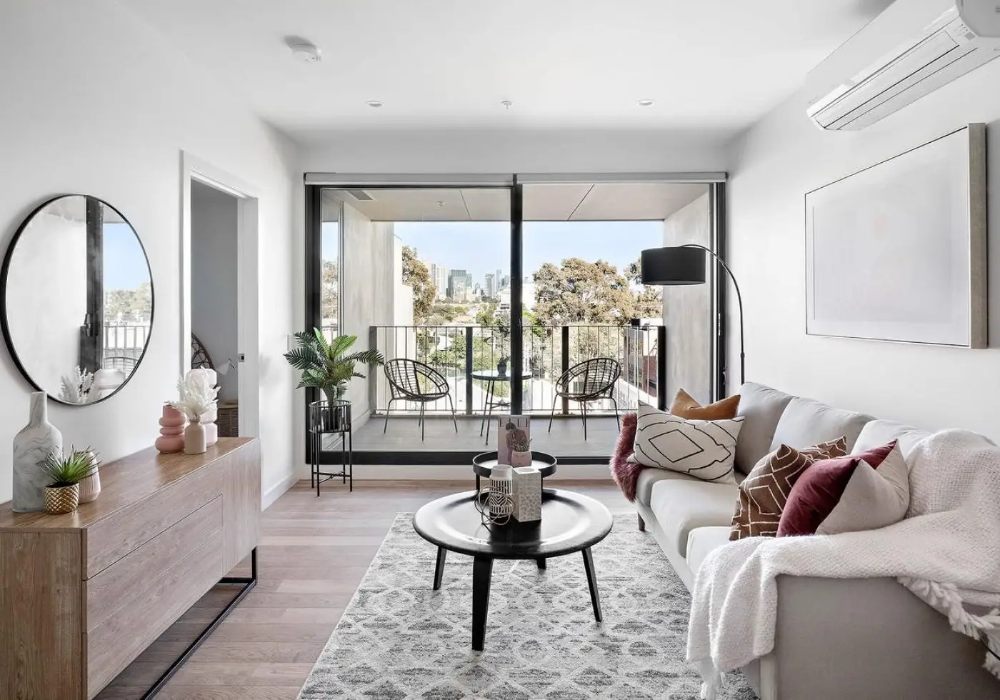 307/10 Bromham Place, Richmond, VIC, Richmond - Thumbnail 2