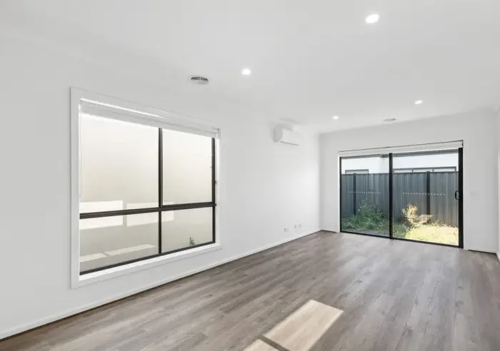 80 Rulingia Road, Donnybrook, VIC, Donnybrook - Thumbnail 3