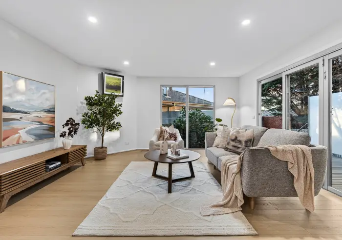 1/4 Walcha Court, Chadstone, VIC, Chadstone - Thumbnail 3