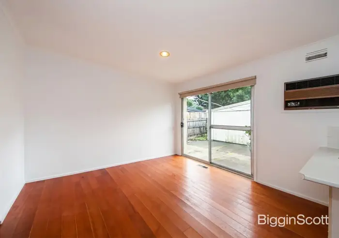 25 McDermott Avenue, Mooroolbark, VIC, Mooroolbark - Thumbnail 5