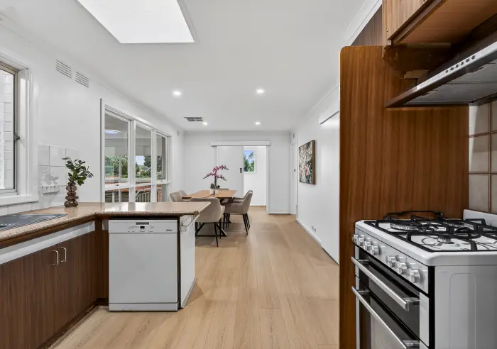 3 Swift Drive, Glen Waverley, VIC, Glen Waverley - Thumbnail 6