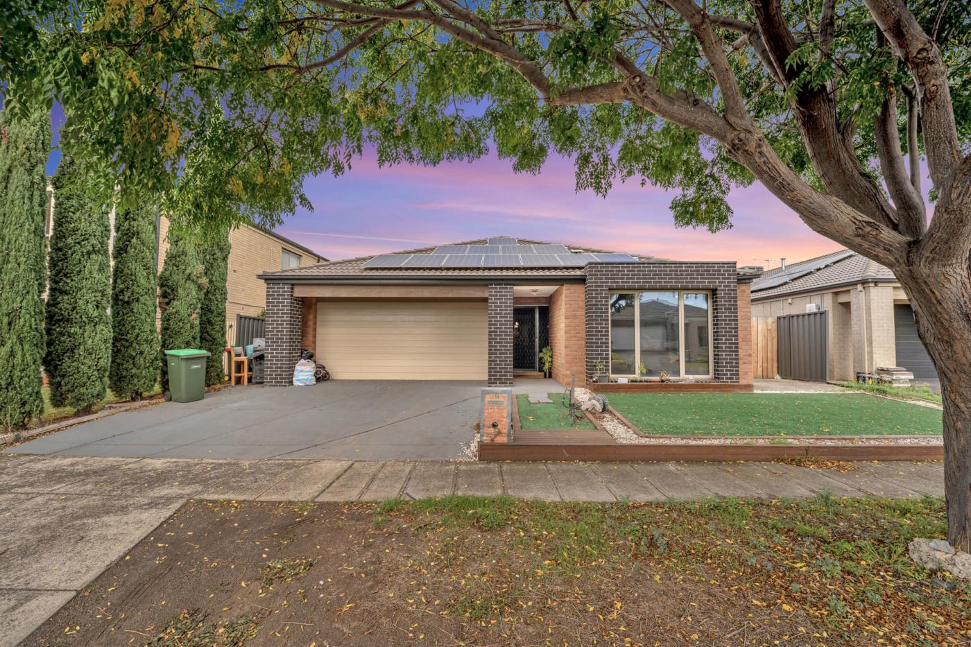 15 Elsmore Street, Tarneit, VIC, Tarneit - Image 1