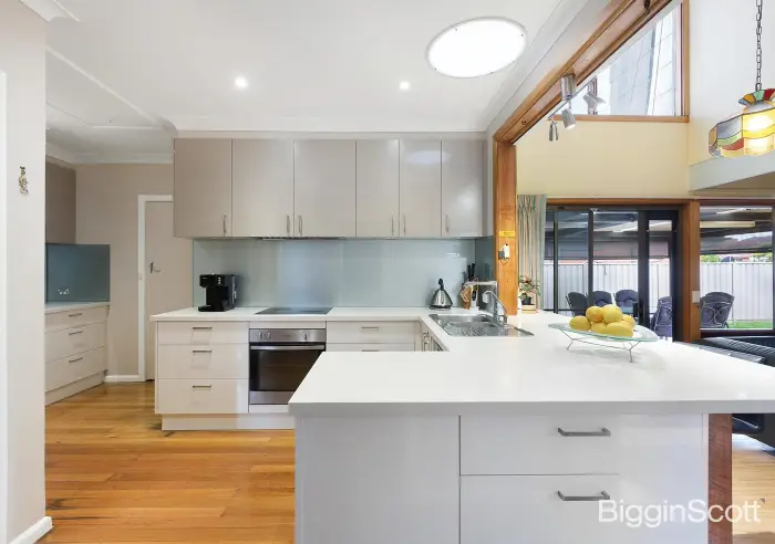 42 Margate Crescent, Glen Waverley, VIC, Glen Waverley - Thumbnail 5