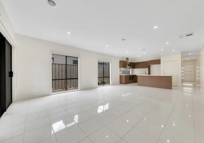 9 Mandrake Street, Tarneit, VIC, Tarneit - Thumbnail 3