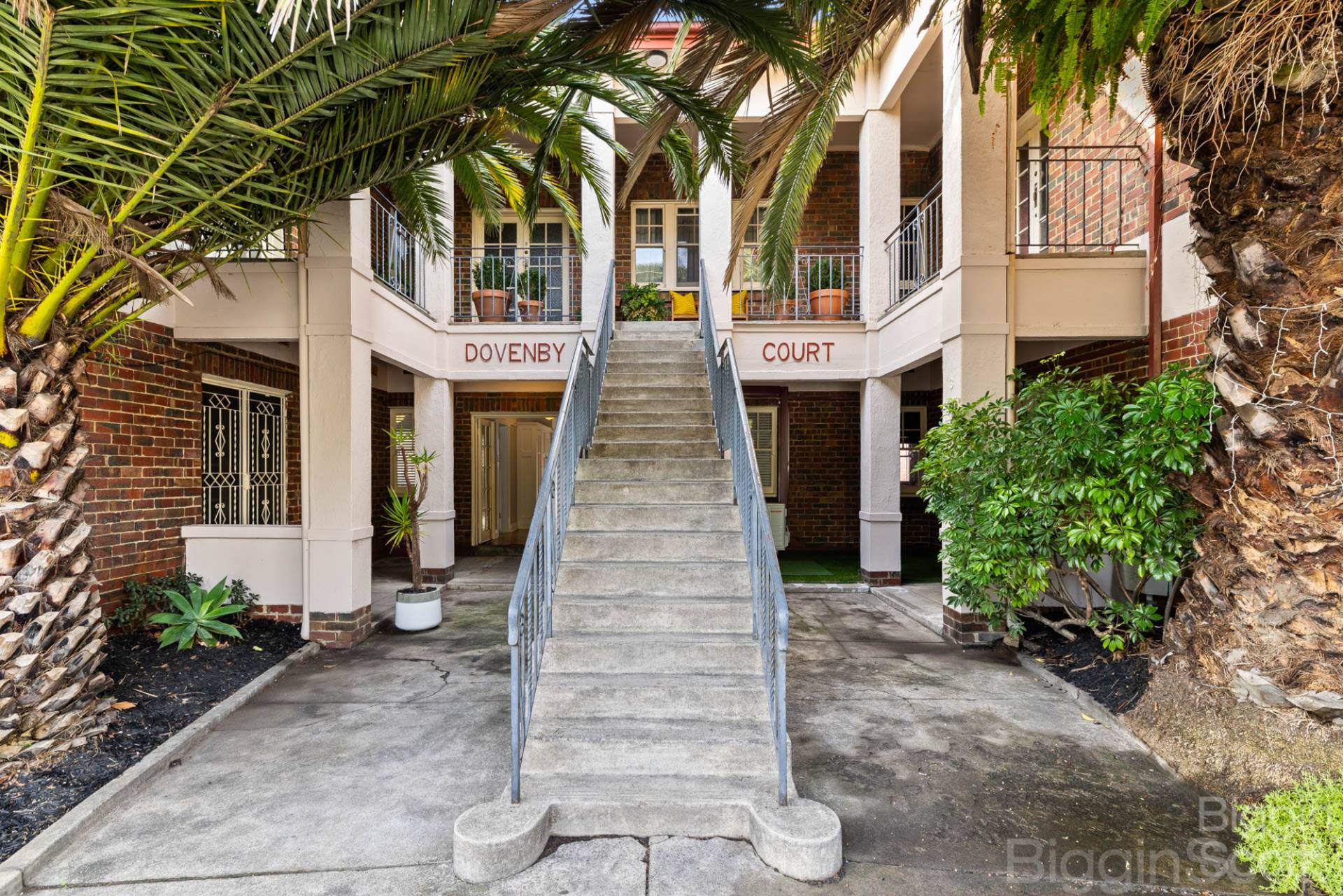 158 Chapel Street, St Kilda VIC 3182, St Kilda - Thumbnail 2