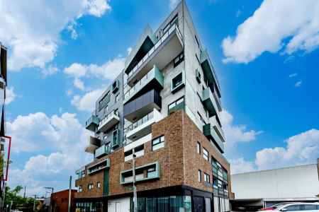 Stylish space, beautiful views with premium lifestyle 
