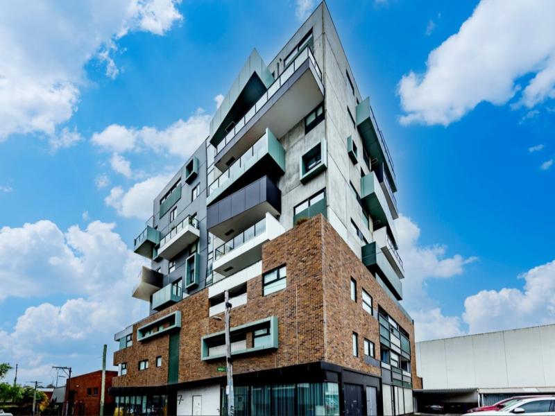 Stylish space, beautiful views with premium lifestyle 