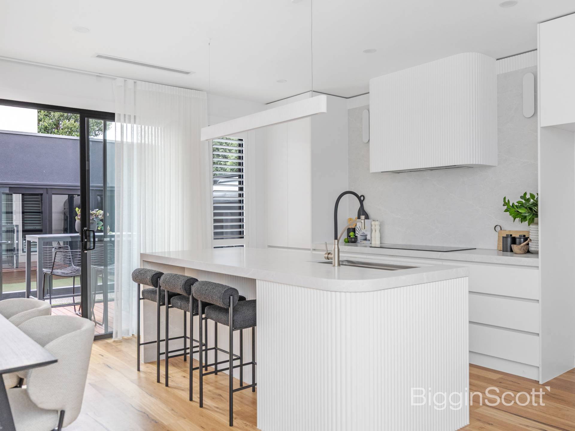 37 Bena Street, Yarraville - Thumbnail 3