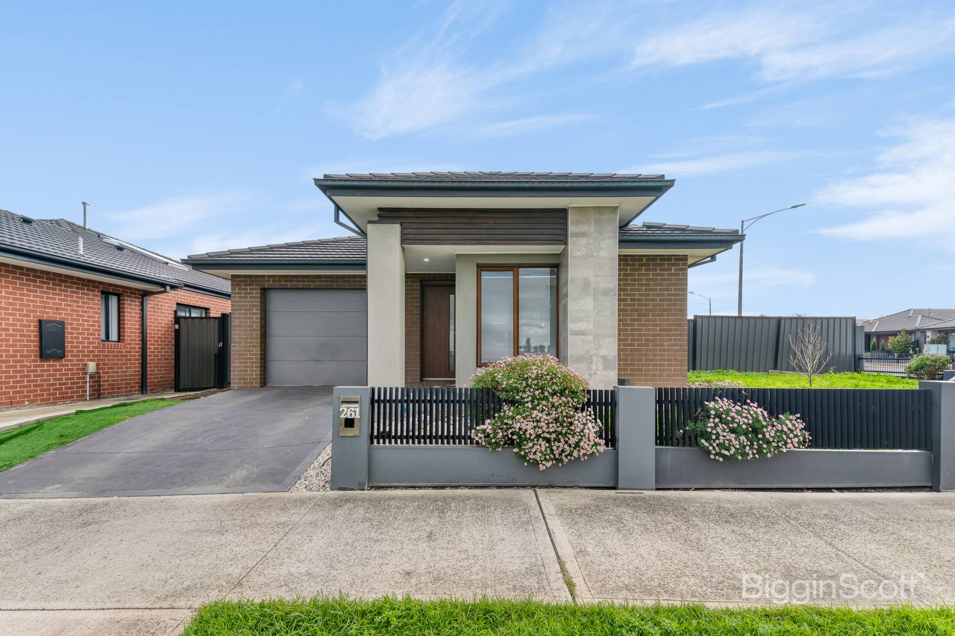 261 Highlander Drive, Craigieburn - Image 1
