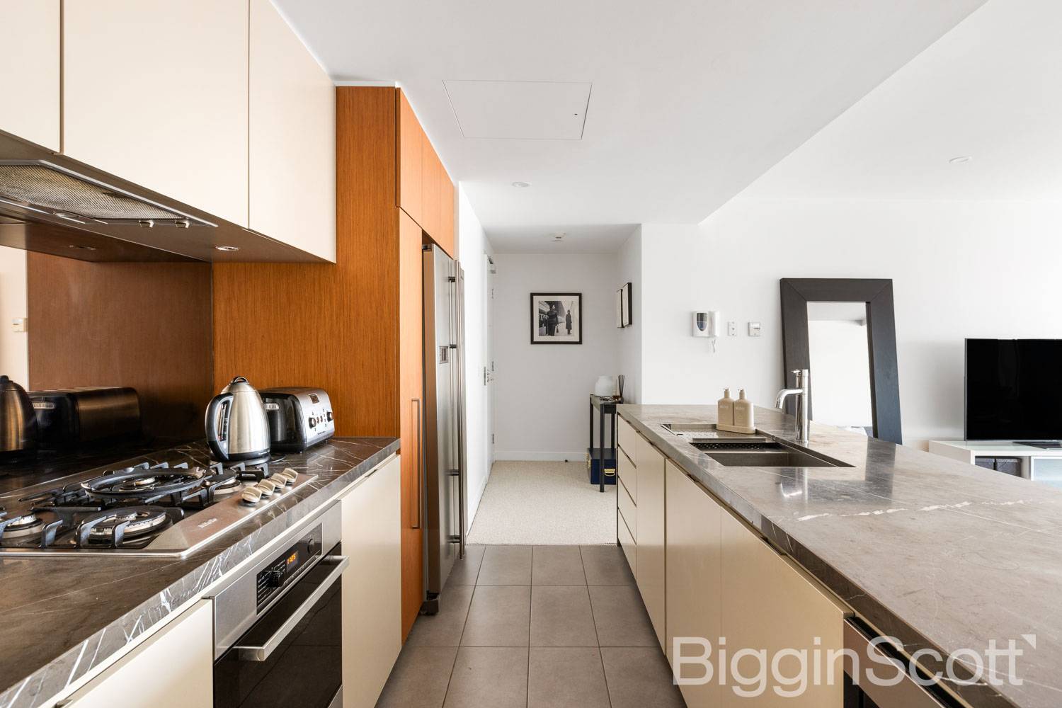 402/108 Bay Street, Port Melbourne - Thumbnail 6