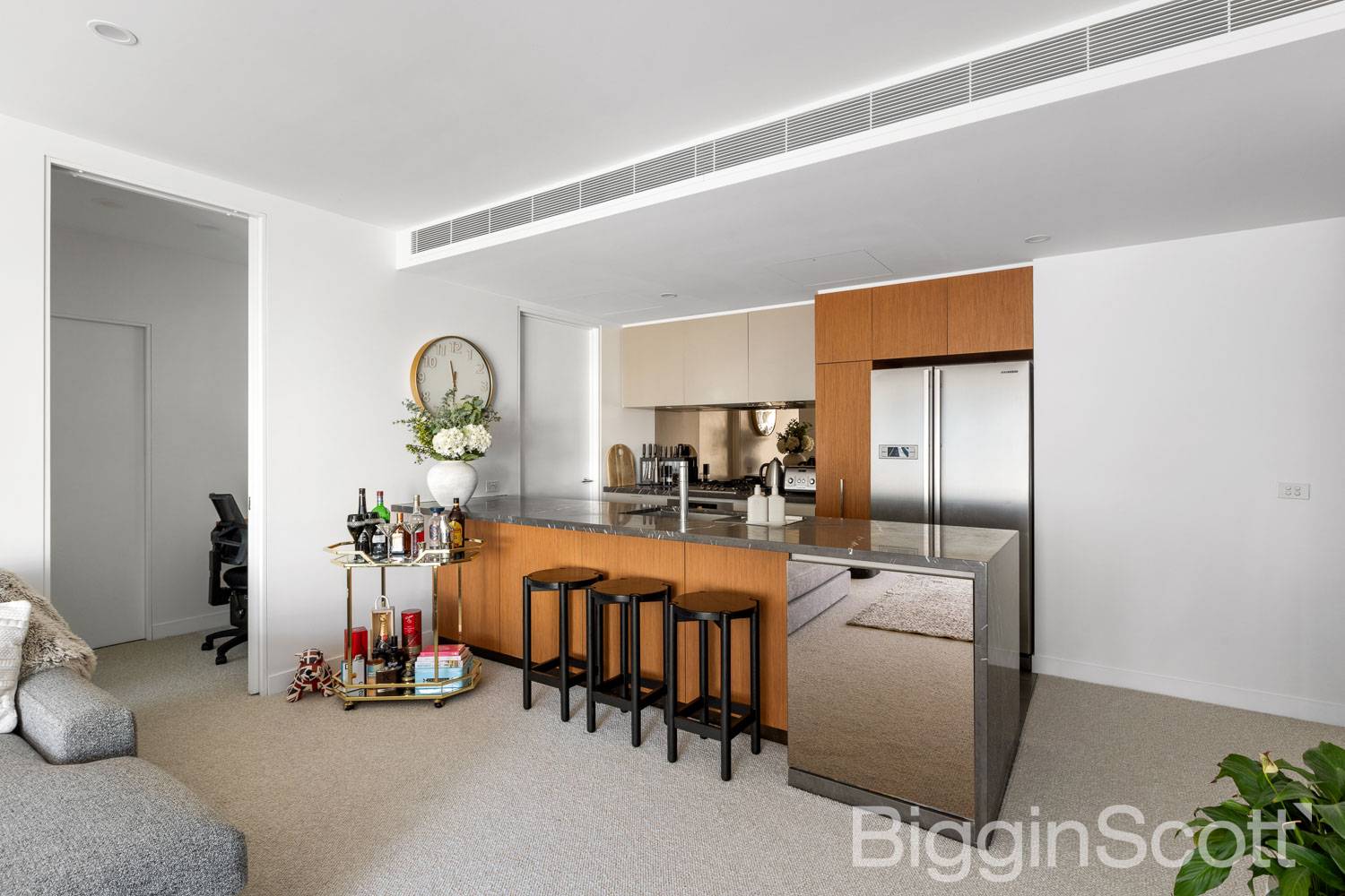 402/108 Bay Street, Port Melbourne - Thumbnail 5