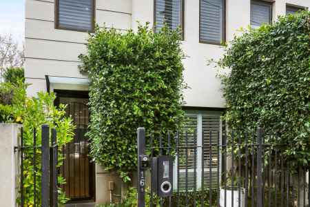 Refined Mews-Style Living in a Premier Prahran Pocket
