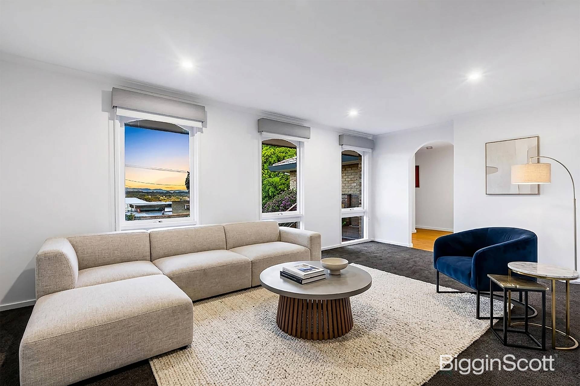 13 Solway Drive, Glen Waverley VIC 3150, Glen Waverley - Thumbnail 2