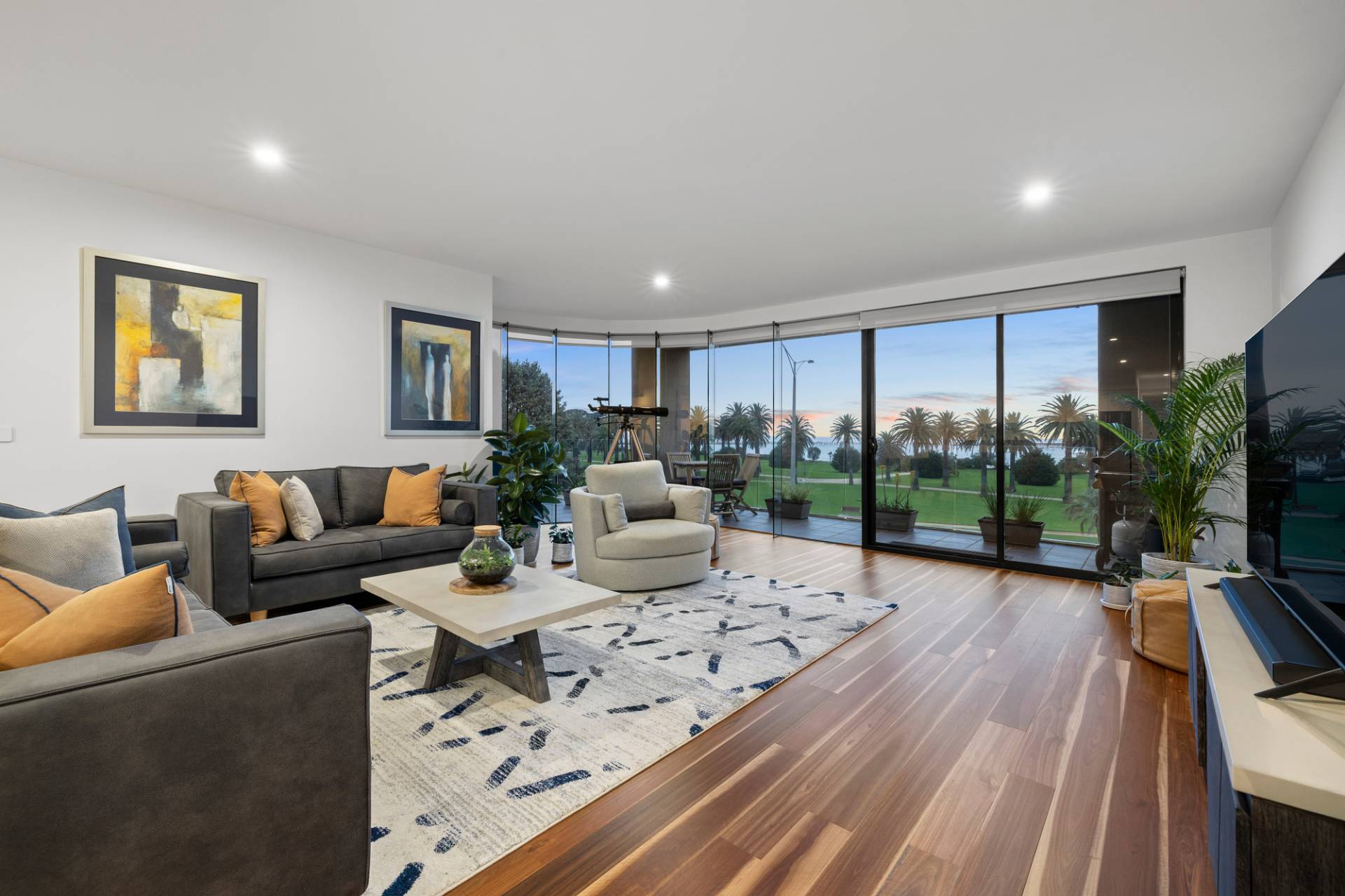 301/348 Beaconsfield Parade, St Kilda West - Image 1