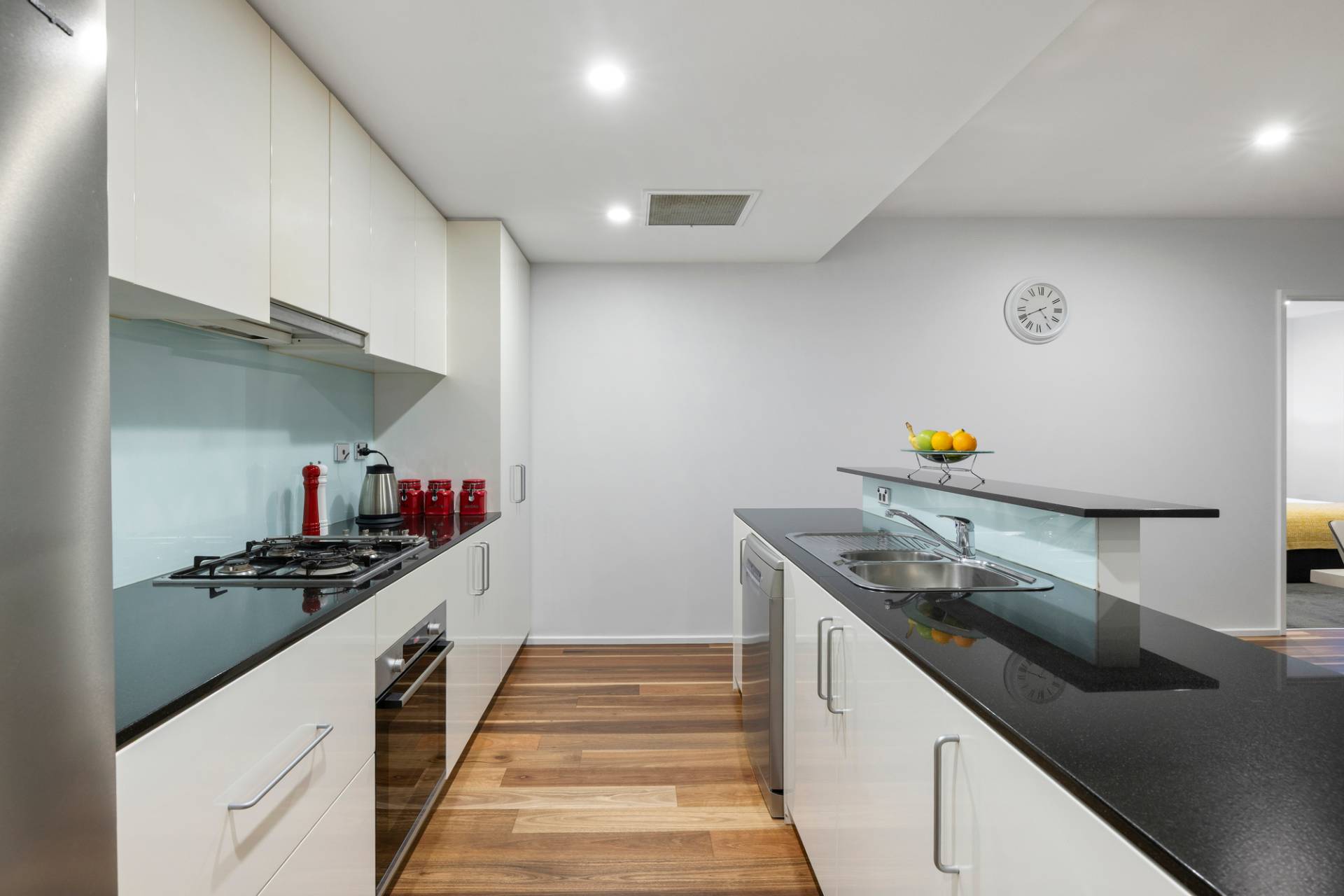 301/348 Beaconsfield Parade, St Kilda West - Thumbnail 8