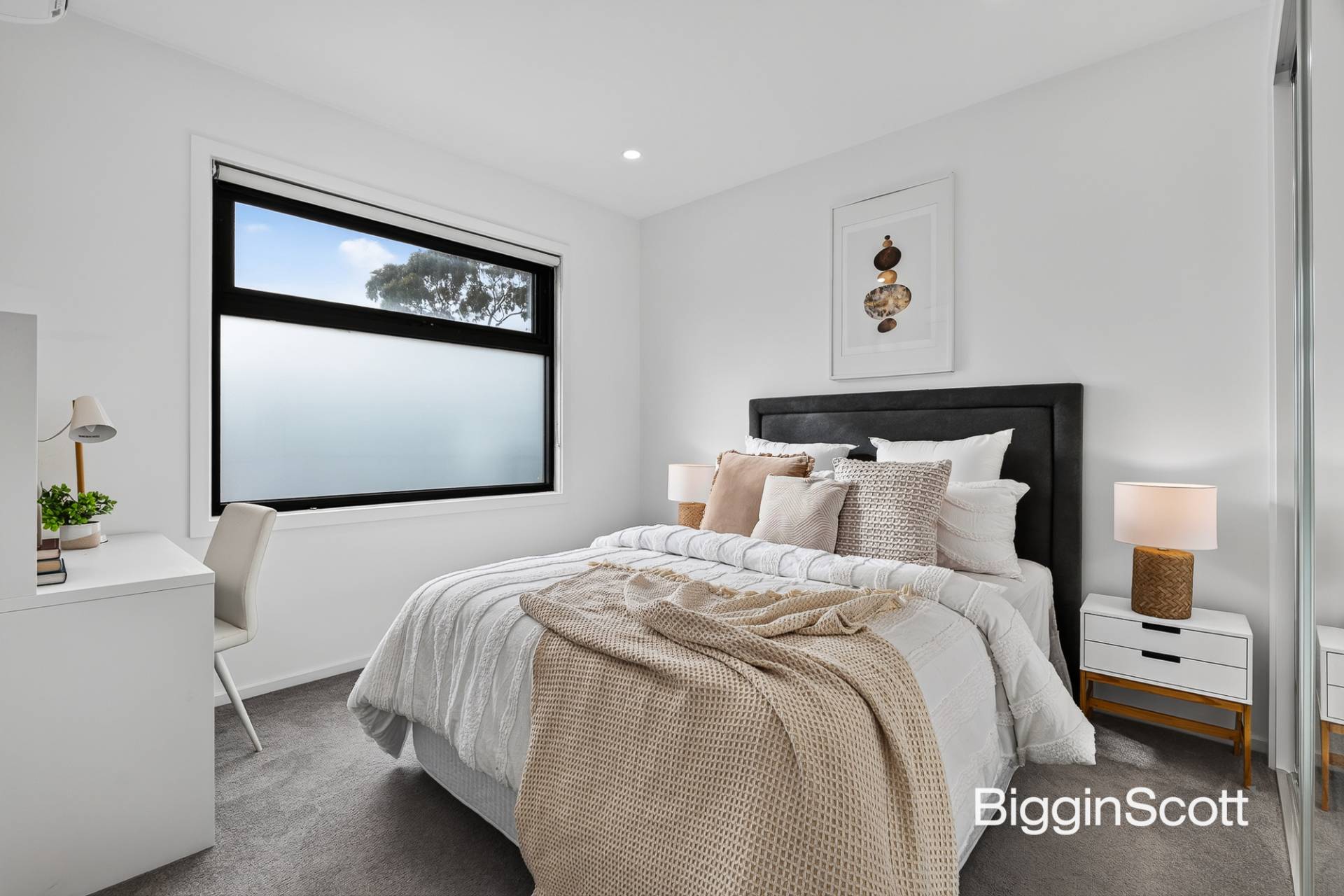 5/1-3 Banool Quadrant, Doncaster East - Thumbnail 8