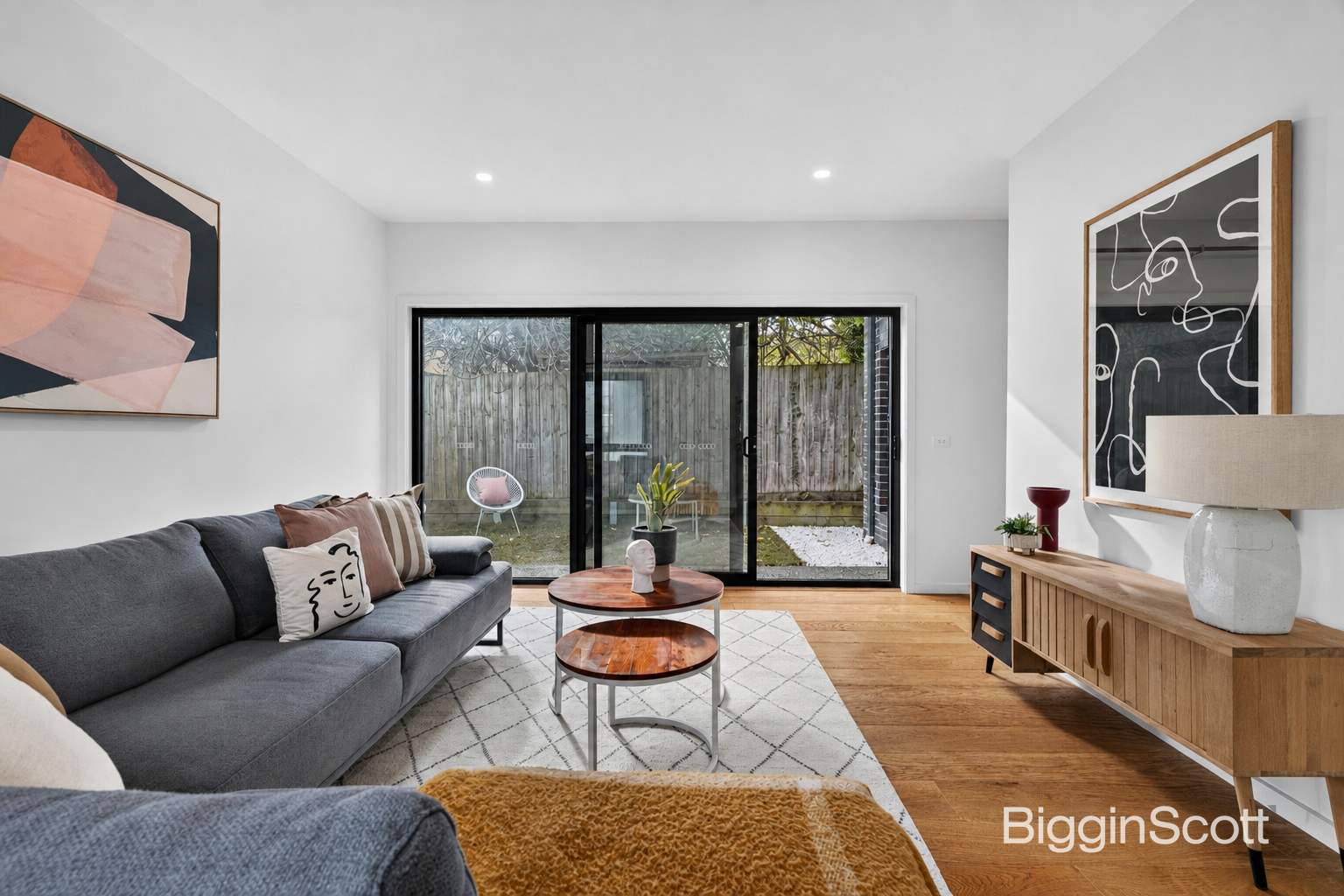 5/1-3 Banool Quadrant, Doncaster East - Image 1
