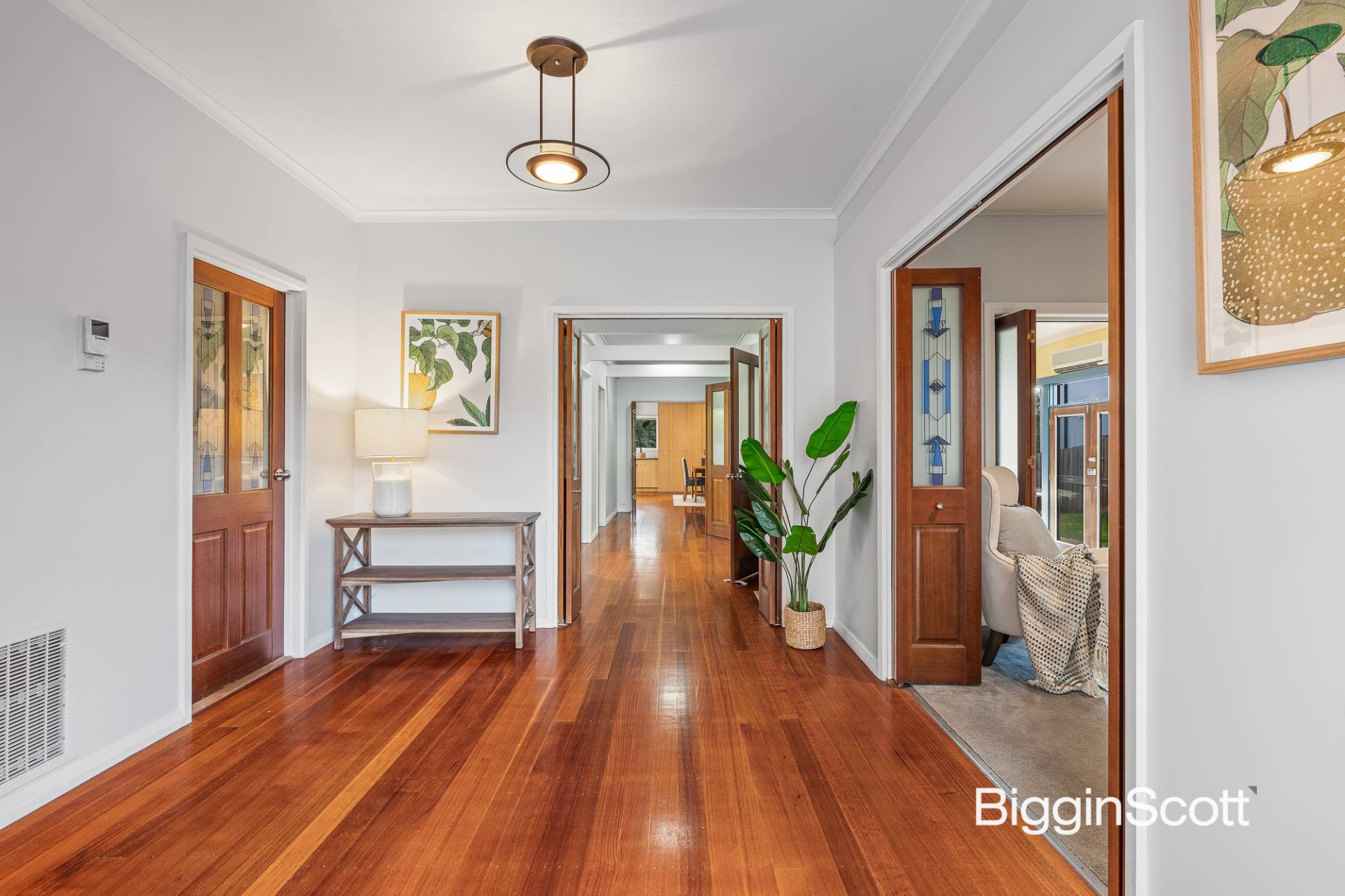 33 Olinda Street, Glen Waverley VIC 3150