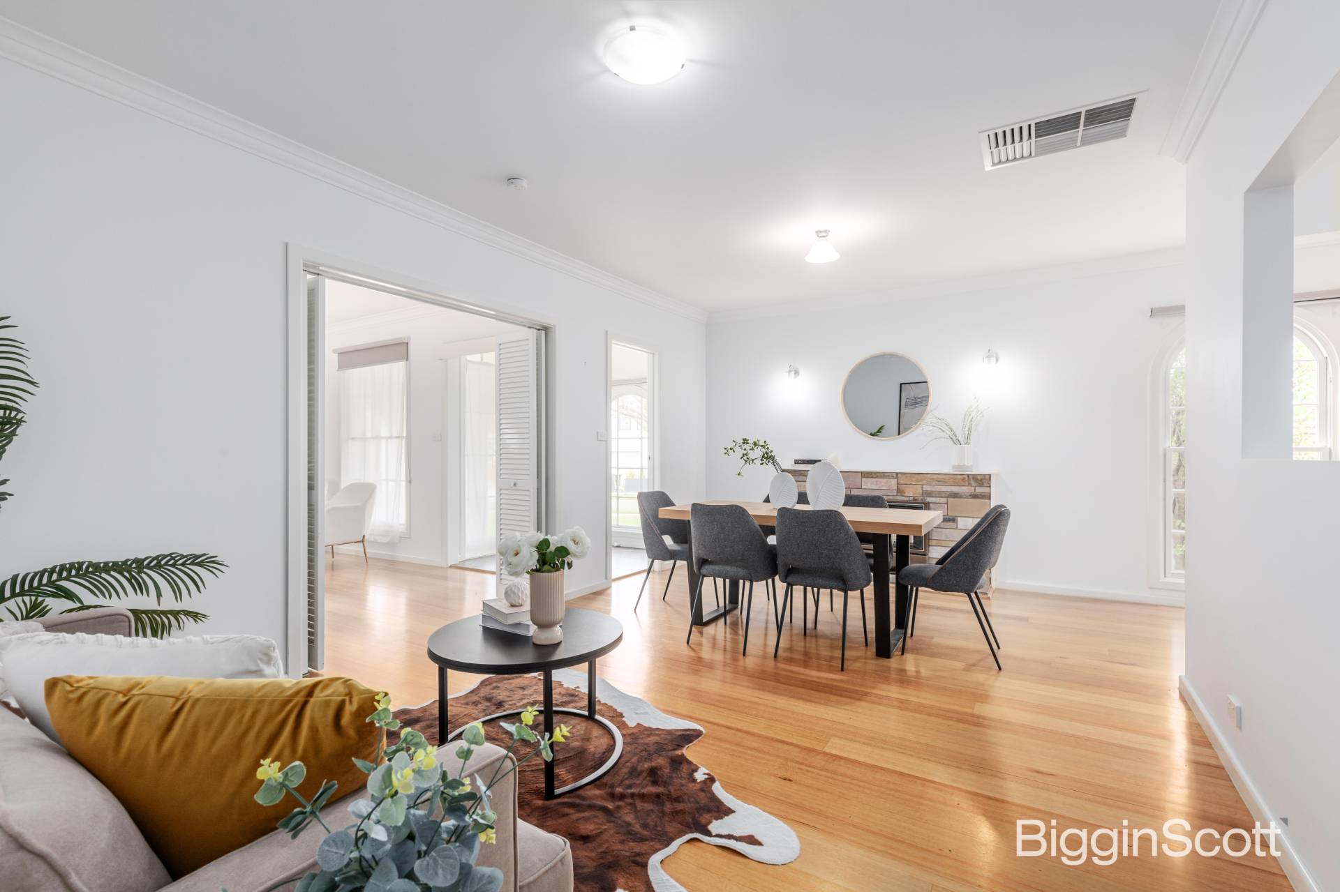 11 Kemp Avenue, Mount Waverley VIC 3149, Mount Waverley - Thumbnail 3