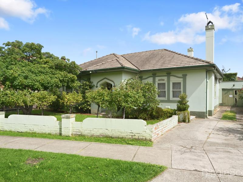 Timeless Character, Endless Potential in a Blue-Chip Moonee Ponds Address