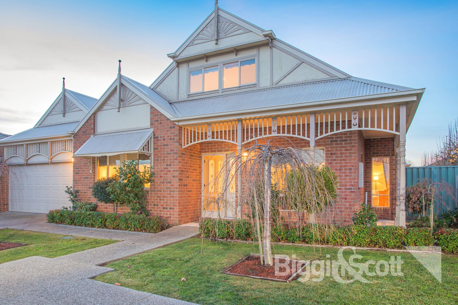 62 Lake Gardens Avenue, Lake Gardens VIC 3355