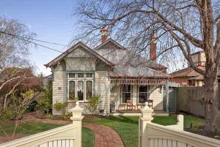 Character, Charm & Convenience in the Heart of Elsternwick