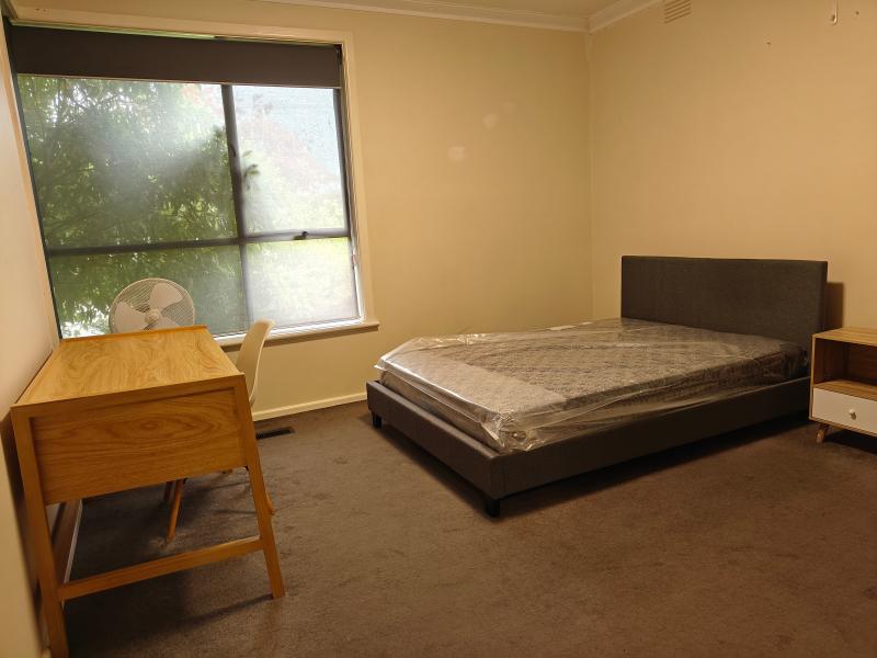 **Affordable Furnished Room in a Quiet Shared Home – Bills Included**
