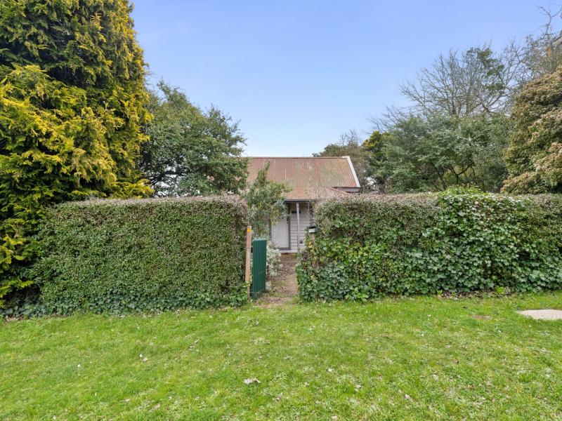 Charming One-Bedroom Cottage in the Heart of Daylesford