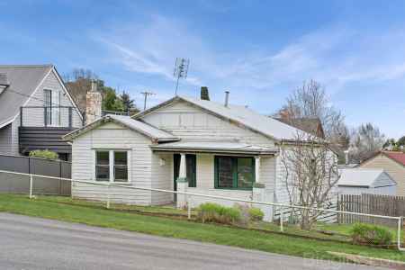 Renovator's Opportunity on Corner Allotment in Central Daylesford