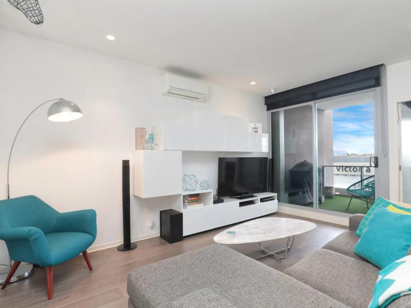 Vibrant, stylish, and the ultimate privacy