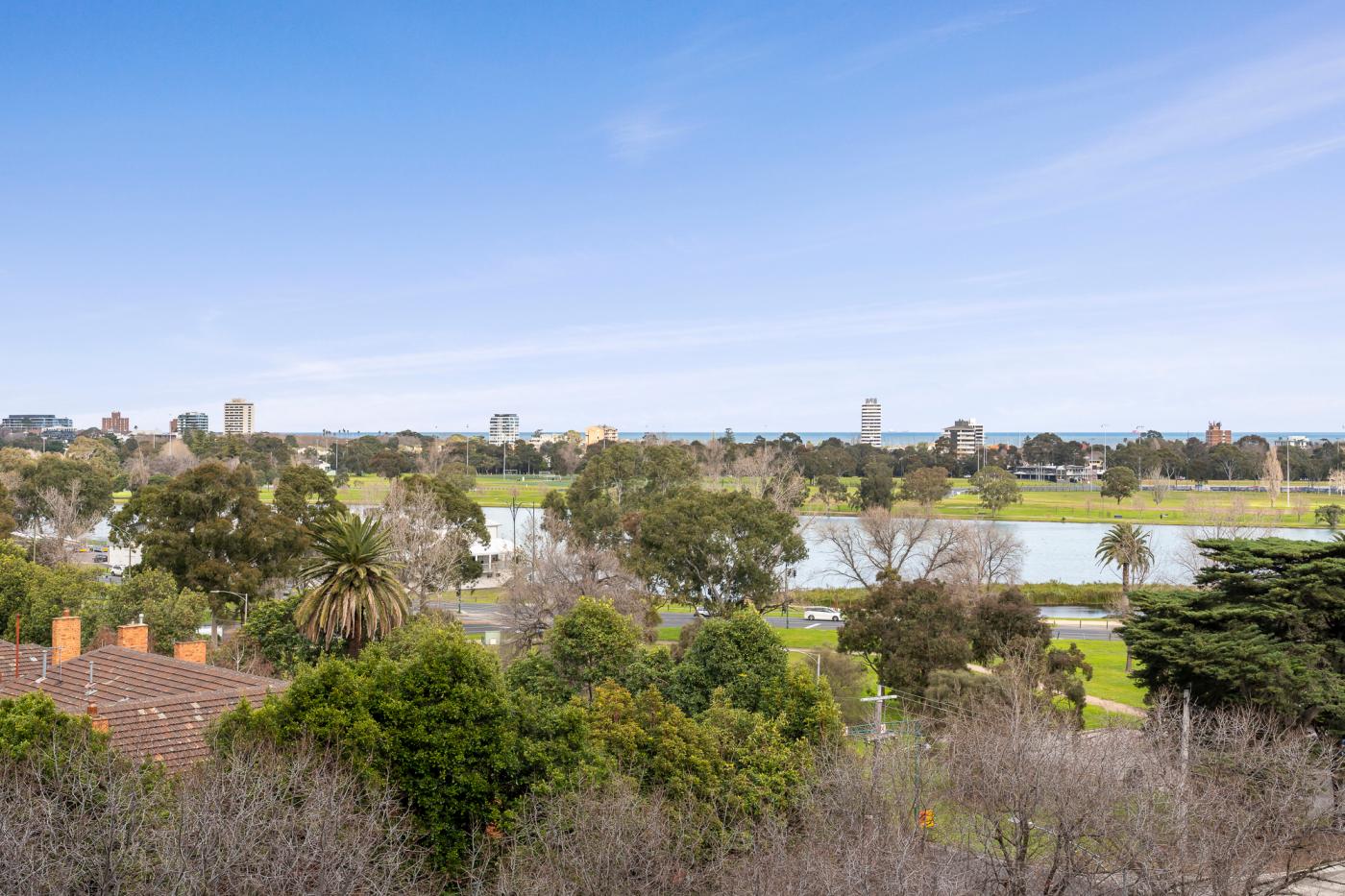 512/55 Queens Road, Melbourne - Image 1