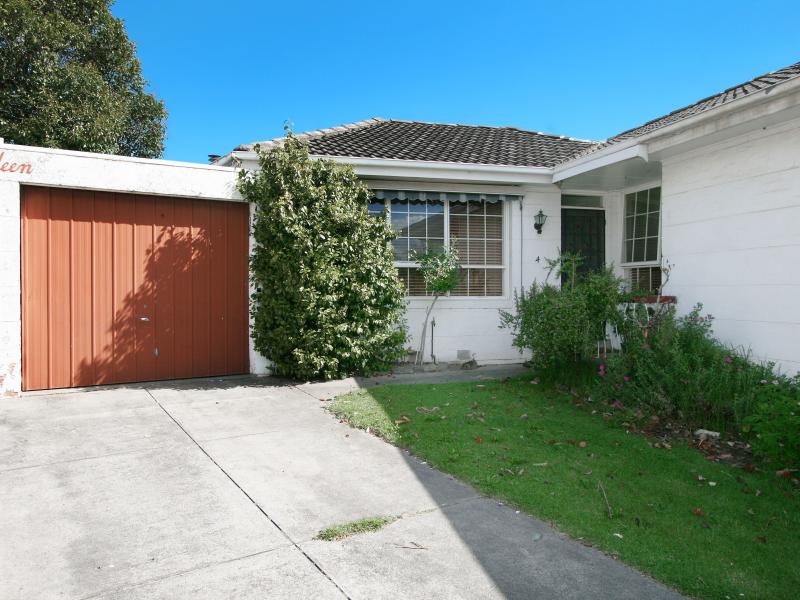 Unit 4/374 Burwood Highway, Burwood VIC 3125