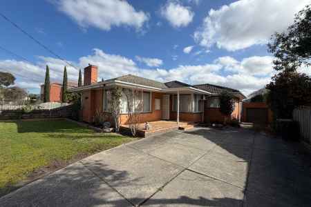 Light &amp; Bright in the Burwood East Primary Zone (STSA)