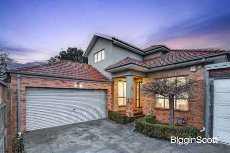 OUTSTANDING LIFESTYLE APPEAL!