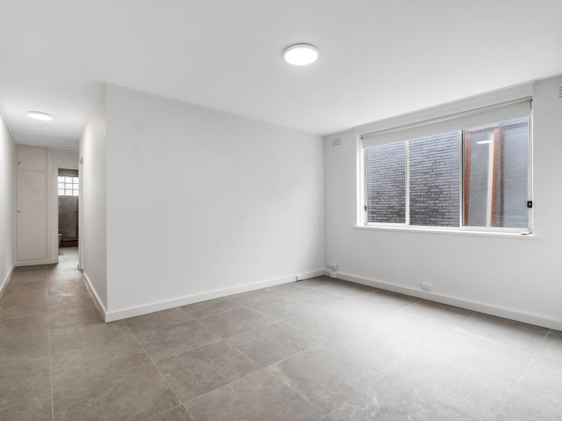 Freshly Renovated Style in the Heart of Prahran!